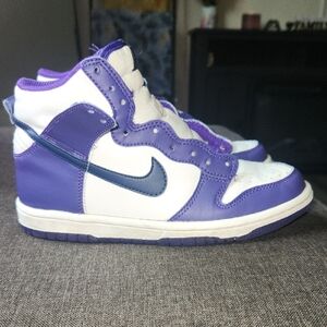 Nike Kids Sneakers - Purple and White